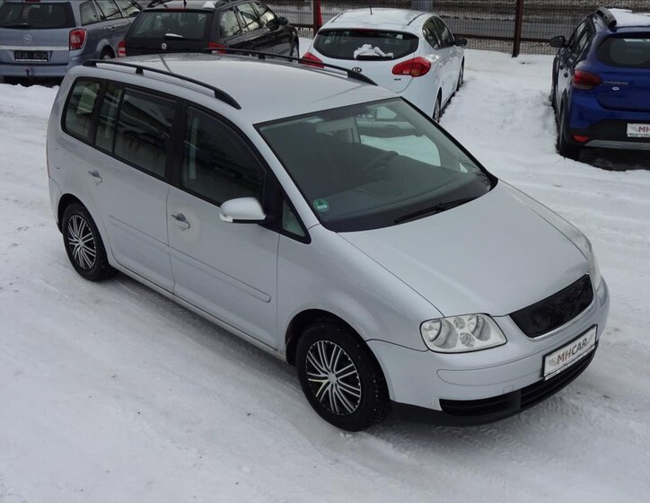 Volkswagen Touran Kombi 1,9 l 77 kw