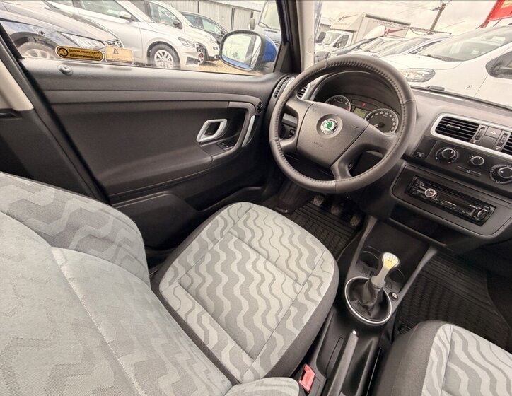 Škoda Fabia 28