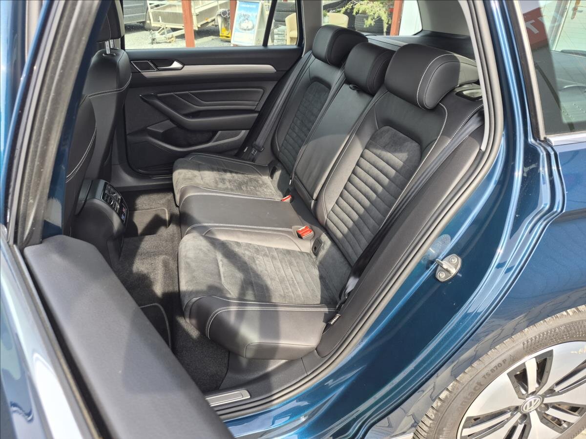 Volkswagen Passat Kombi 1,4 l 160 kw