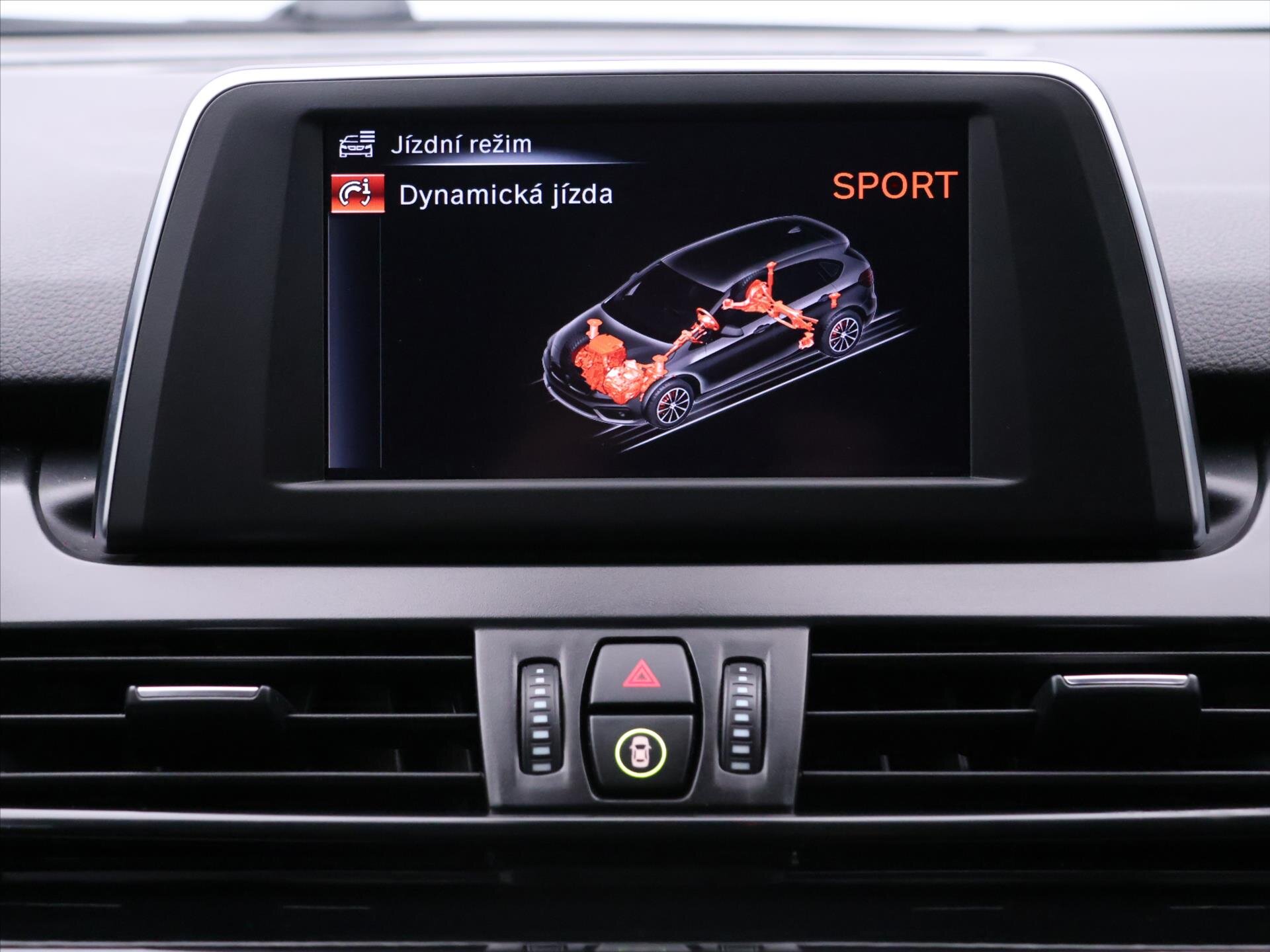 BMW Řada 2 MPV 1,5 l 100 kw