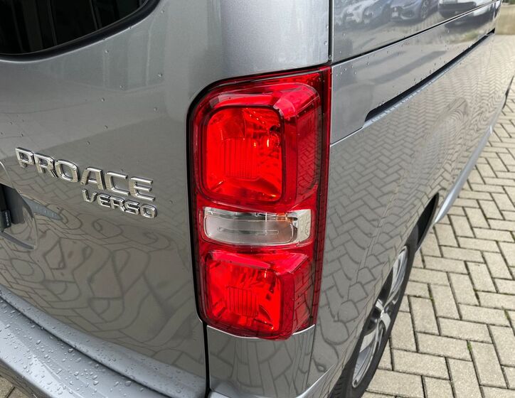 Toyota ProAce Verso 11