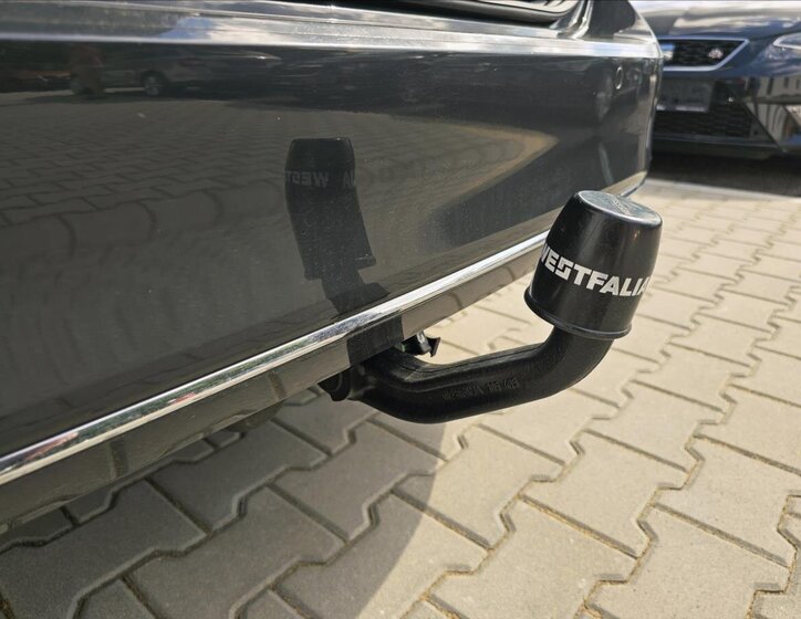 Volkswagen Passat Kombi 1,4 l 110 kw