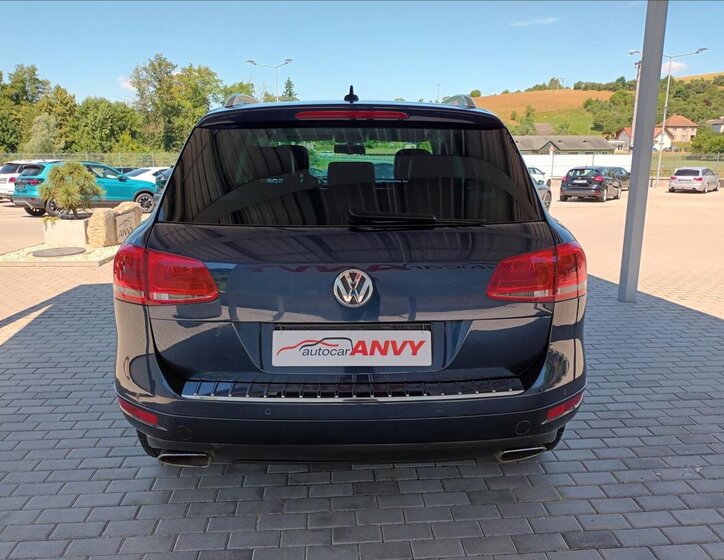 Volkswagen Touareg SUV / Terénní 3,0 l 176 kw
