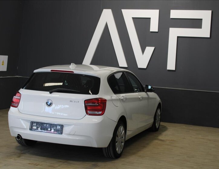 BMW Řada 1 Hatchback 2,0 l 105 kw