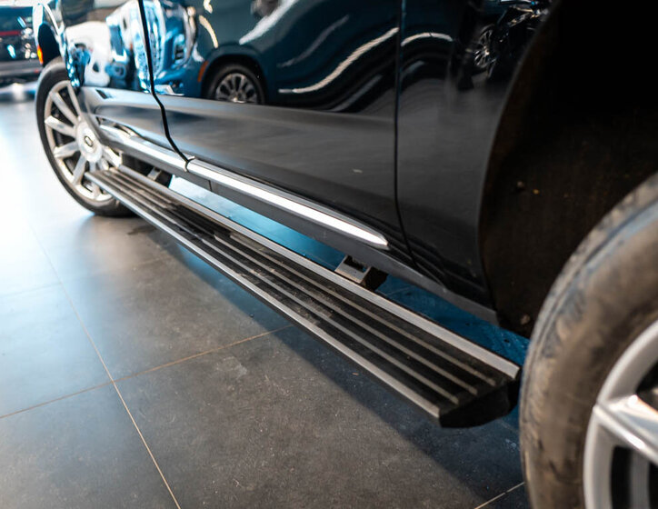 Cadillac Escalade SUV / Terénní 6,2 l 313 kw