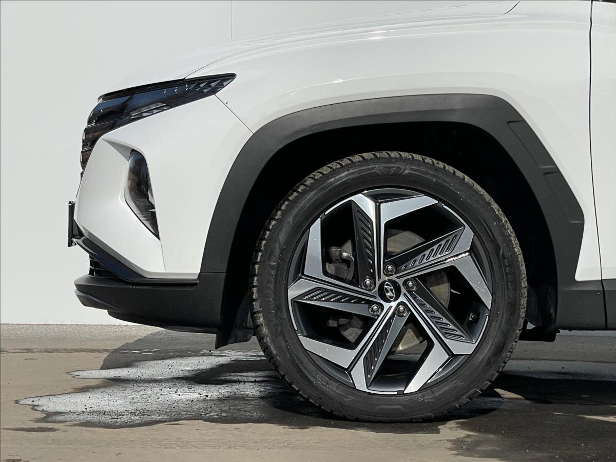 Hyundai Tucson SUV / Terénní 1,6 l 195 kw