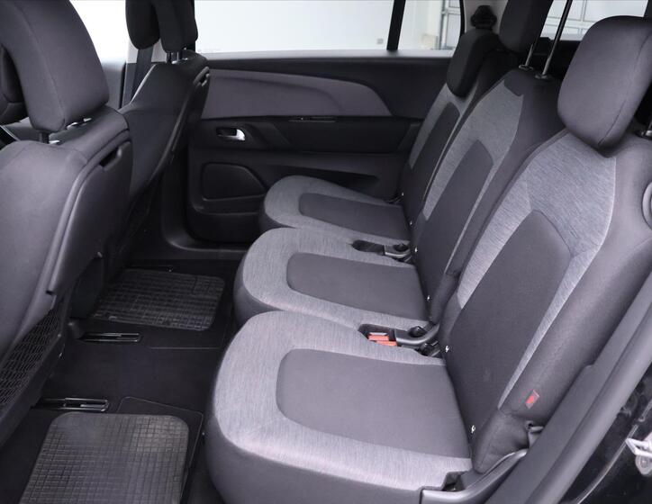 Citroën C4 Picasso 17