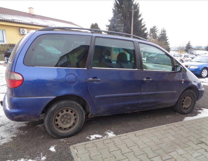 Ford Galaxy Kombi 2,0 l 81 kw