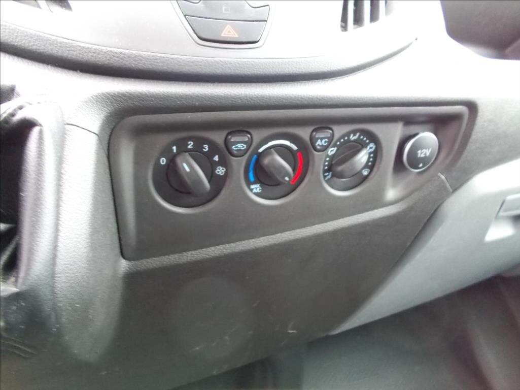 Ford Transit Ostatní 2,0 l 96 kw