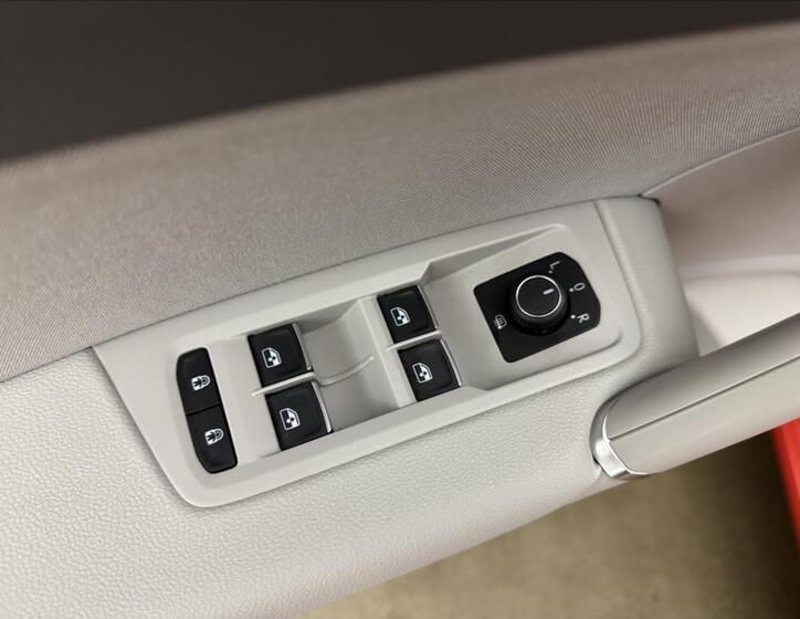 Volkswagen Touran 31