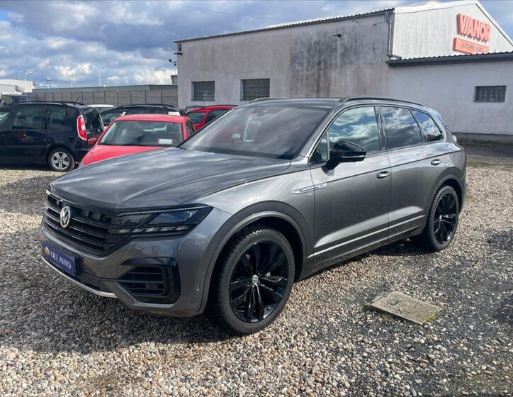 Volkswagen Touareg SUV 3,0 l 210 kw