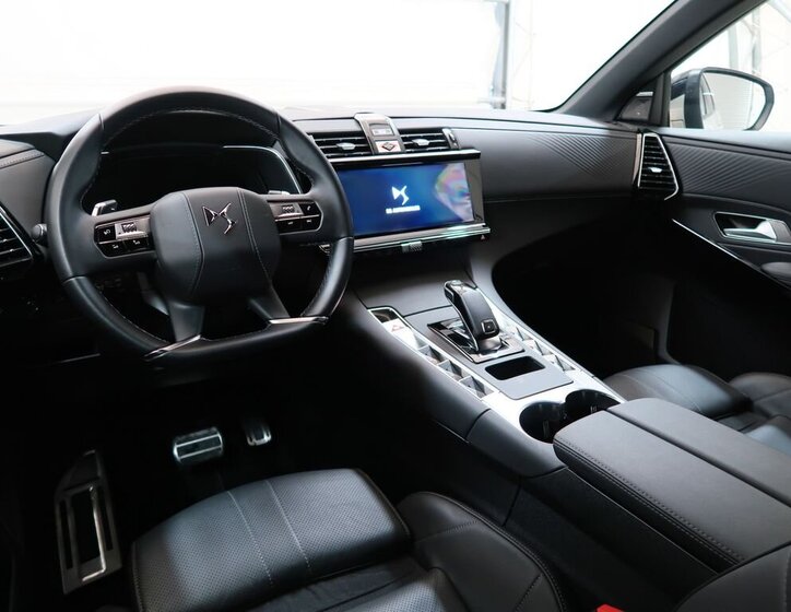 DS Automobiles DS7 Crossback 17
