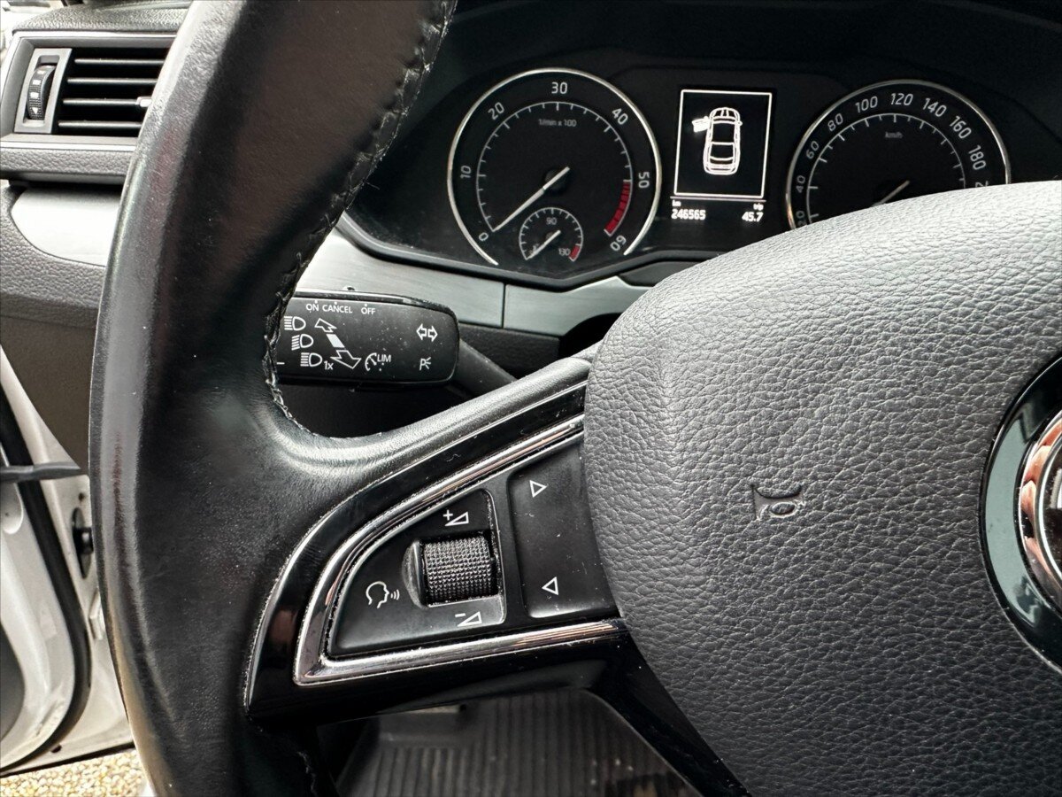 Škoda Superb Sedan 2,0 l 110 kw