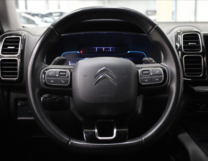 Citroën C5 Aircross SUV / Terénní 1,6 l 133 kw