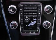 Volvo XC60 SUV 2,4 l 140 kw