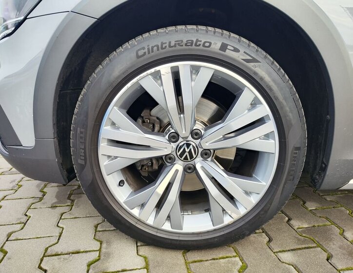 Volkswagen Passat 37