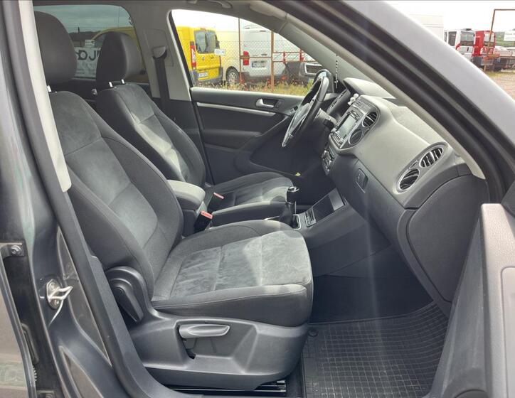 Volkswagen Tiguan 11