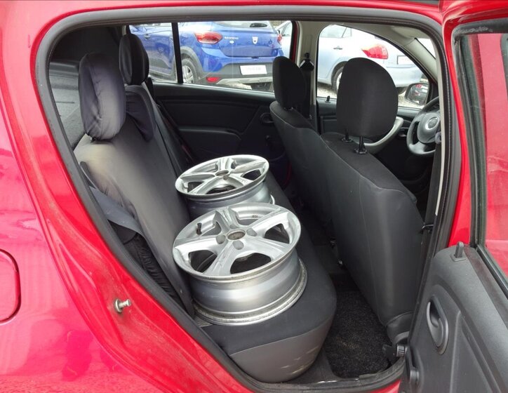 Dacia Sandero Hatchback 1,4 l 55 kw