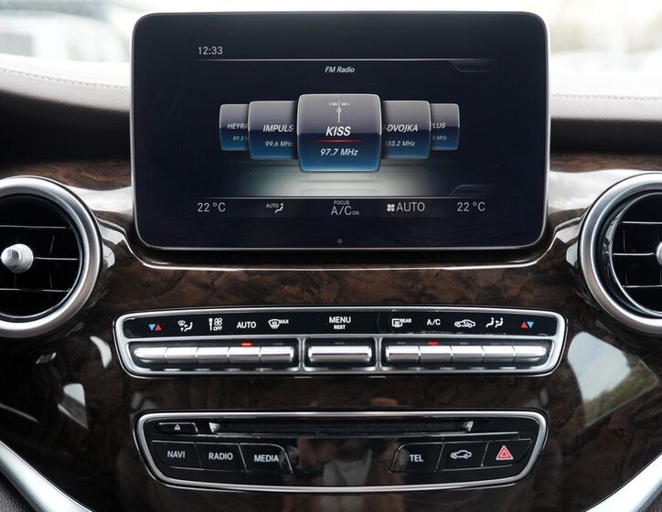 Mercedes-Benz Třídy V MPV 2,1 l 140 kw