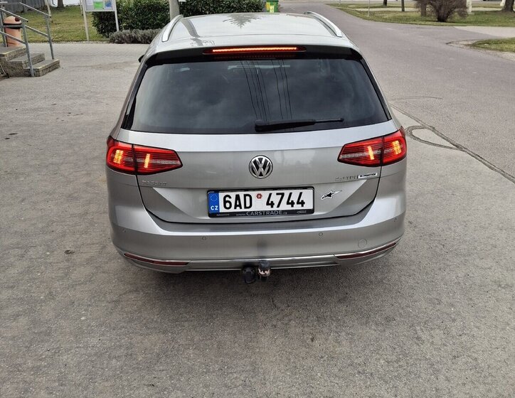 Volkswagen Passat Kombi 0,0 0