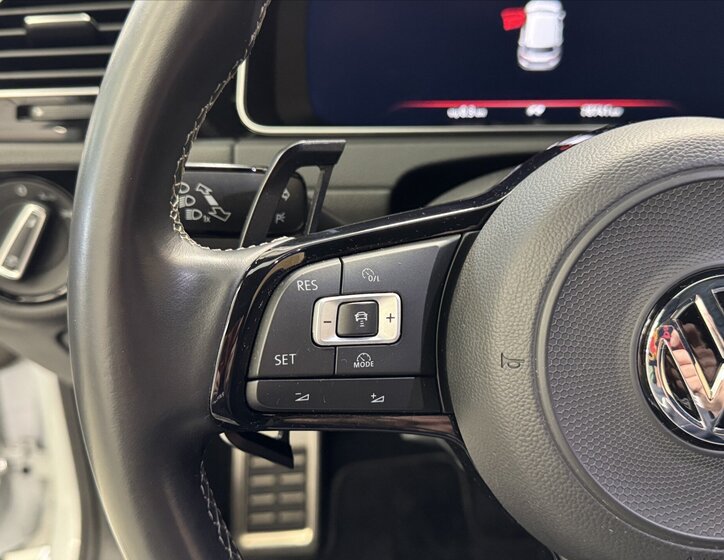 Volkswagen Golf Hatchback 2,0 l 228 kw