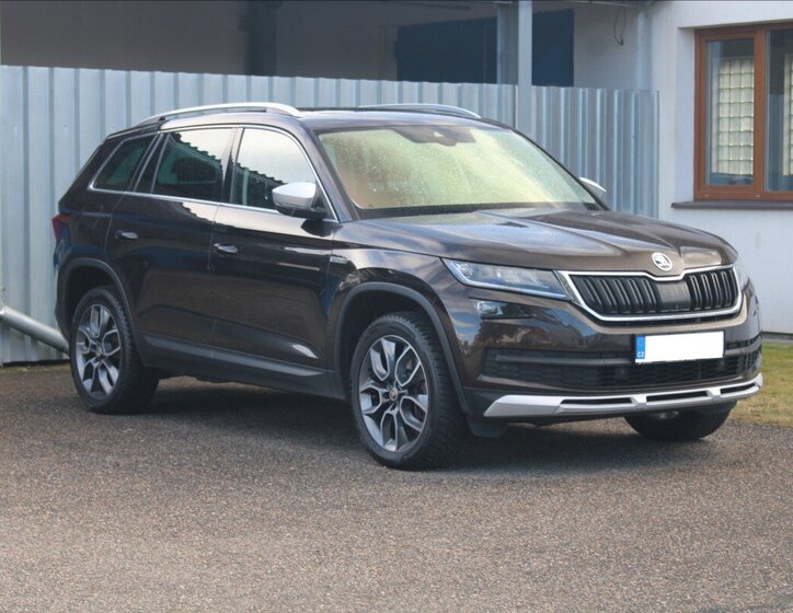 Škoda Kodiaq SUV / Terénní 2,0 l 140 kw