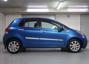 Toyota Yaris 4