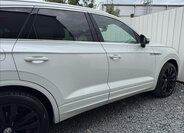 Volkswagen Touareg Kombi 3,0 l 210 kw