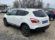 Nissan Qashqai SUV / Terénní 2,0 l 104 kw