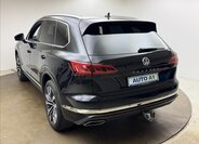 Volkswagen Touareg SUV / Terénní 3,0 l 210 kw