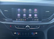 Opel Insignia Liftback 2,0 l 154 kw