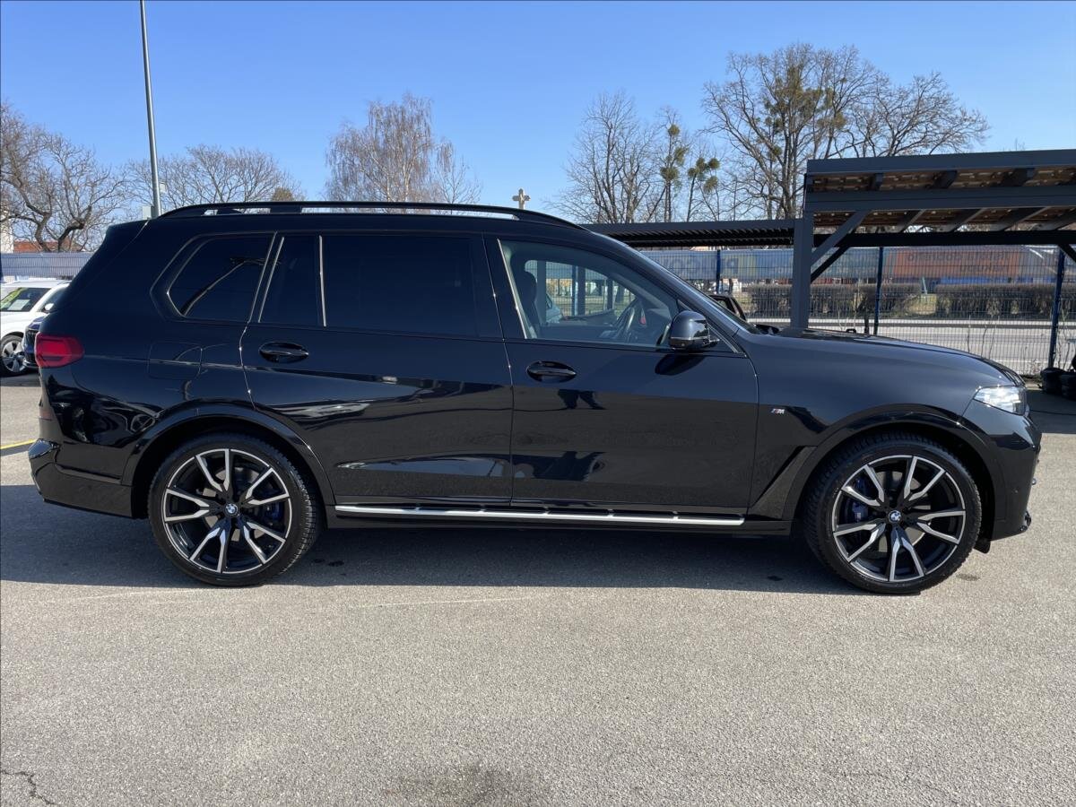 BMW X7 SUV / Terénní 3,0 l 195 kw