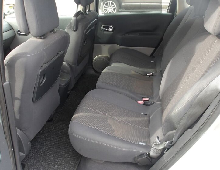 Renault Scénic Kombi 1,5 l 76 kw