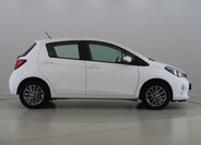 Toyota Yaris 4
