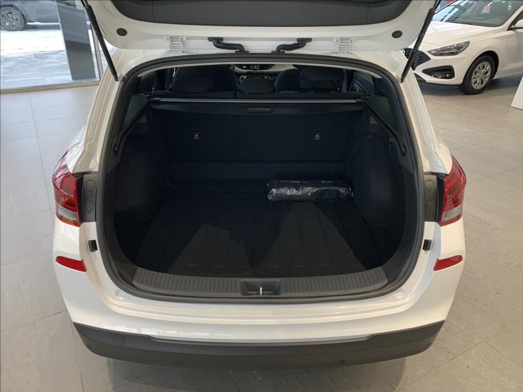 Hyundai i30 Kombi 1,5 l 70 kw