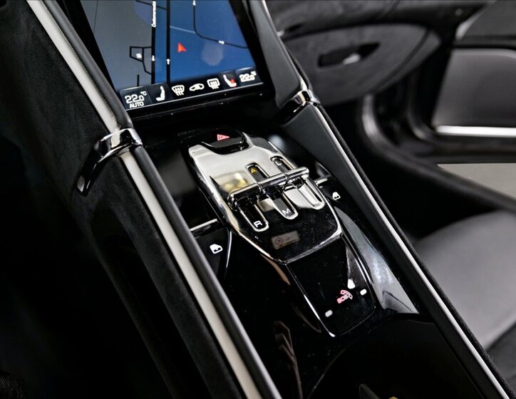 Ferrari Roma Kupé 3,9 l 456 kw