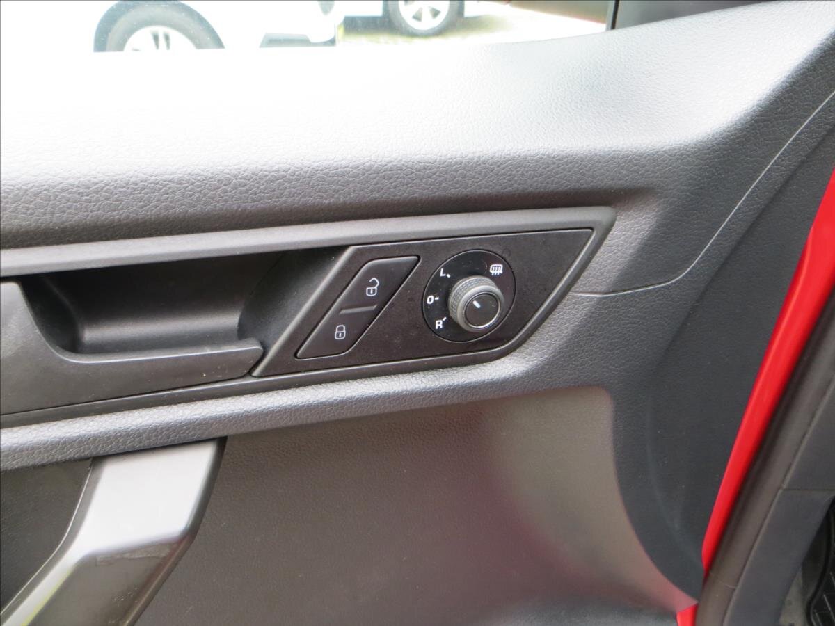 Volkswagen Caddy Skříň 1,4 l 81 kw