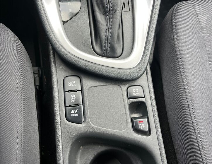 Toyota Yaris Hatchback 1,5 l 68 kw