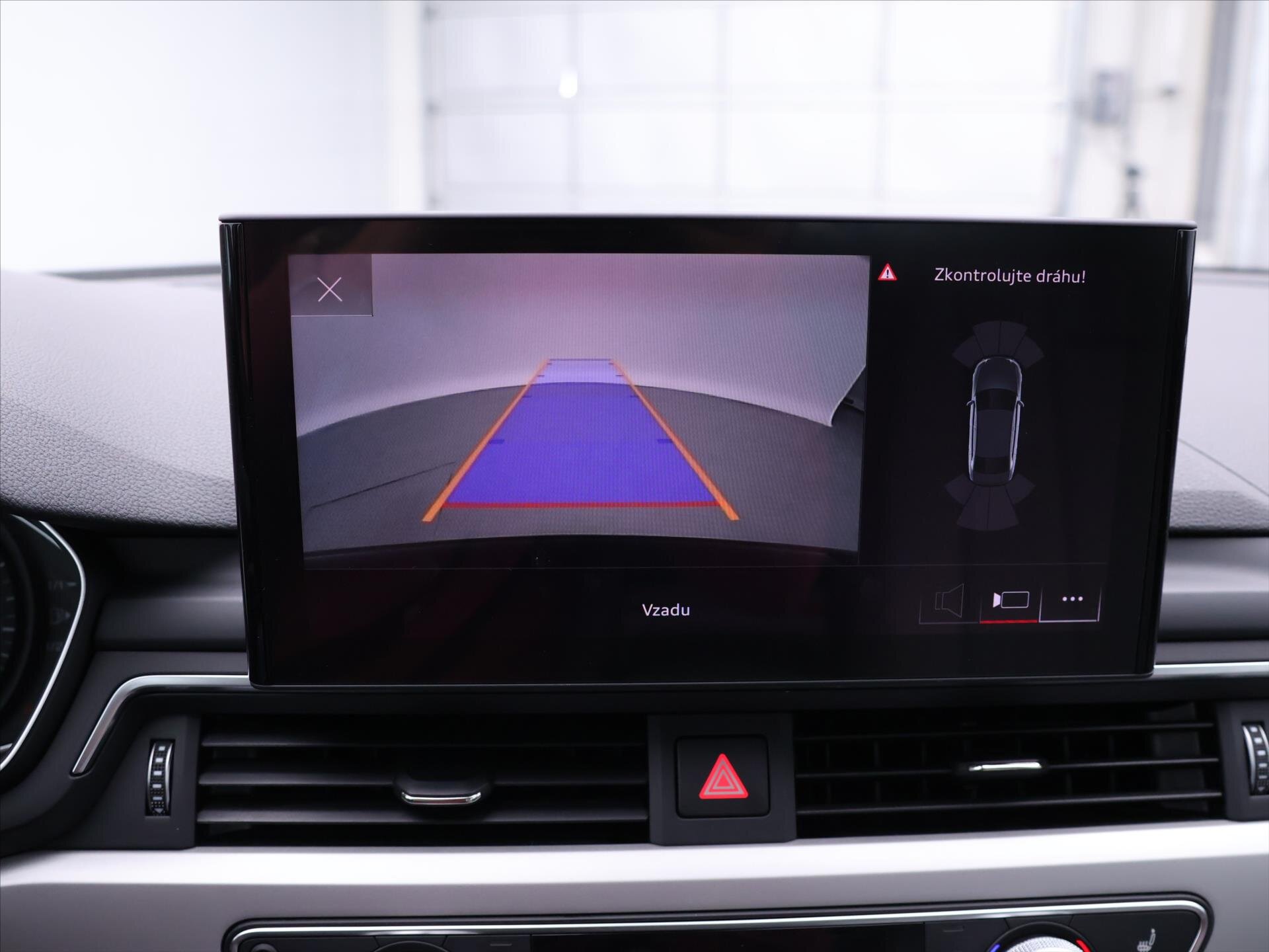 Audi A4 Sedan / Limuzína 2,0 l 120 kw