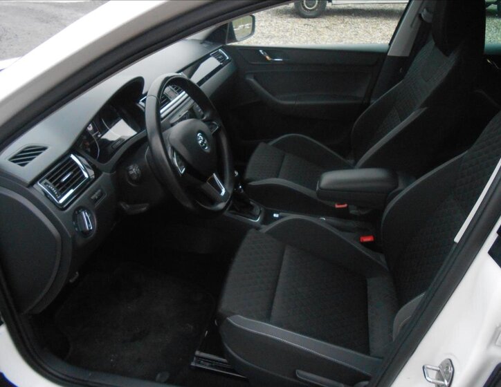 Škoda Rapid Hatchback 1,6 l 85 kw