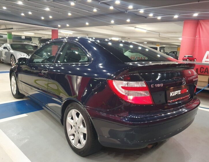 Mercedes-Benz Třídy C Hatchback 1,8 l 105 kw