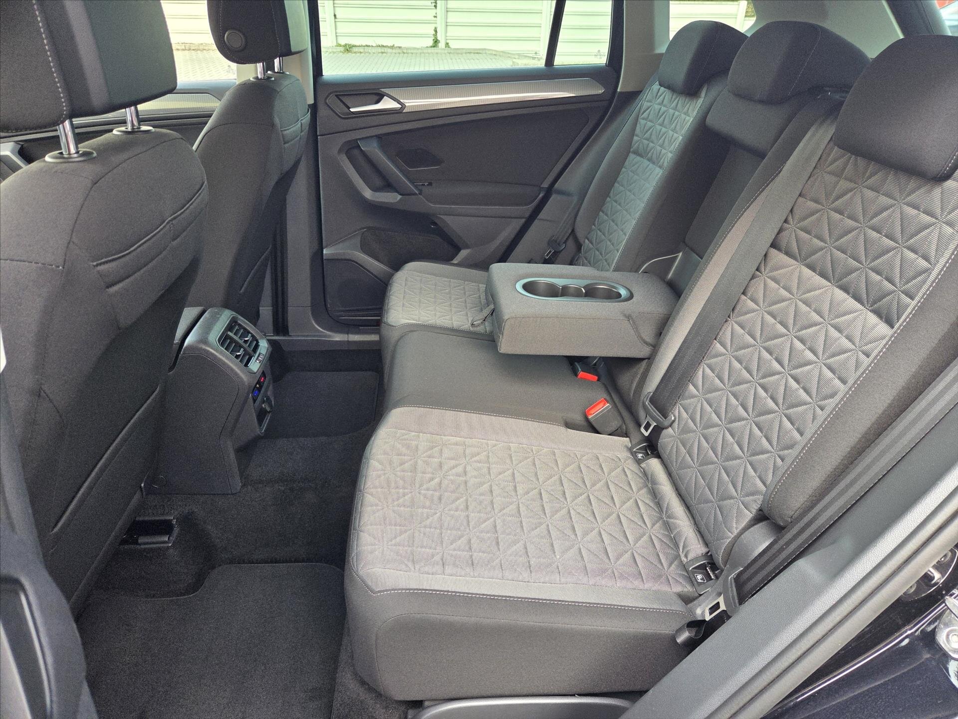 Volkswagen Tiguan SUV / Terénní 1,5 l 110 kw