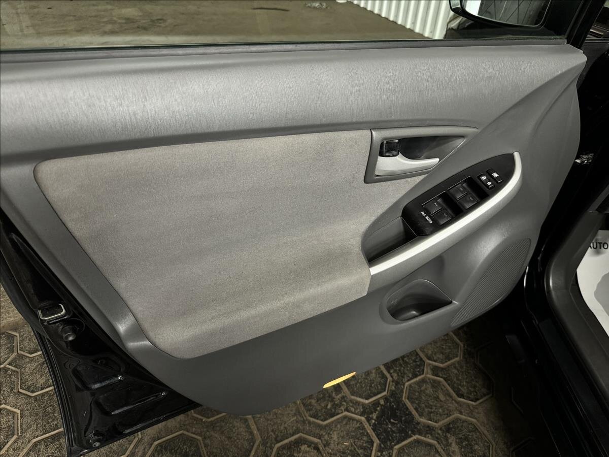 Toyota Prius Hatchback 1,8 l 73 kw