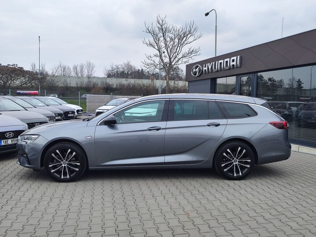 Opel Insignia Kombi 2,0 l 128 kw