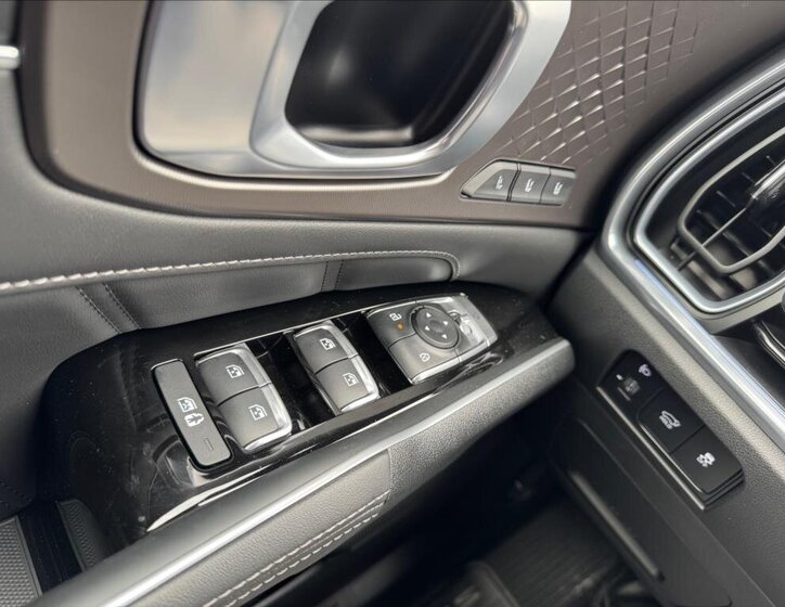 KIA Sorento SUV / Terénní 2,2 l 142 kw