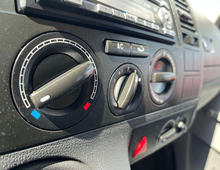 Volkswagen Transporter 23