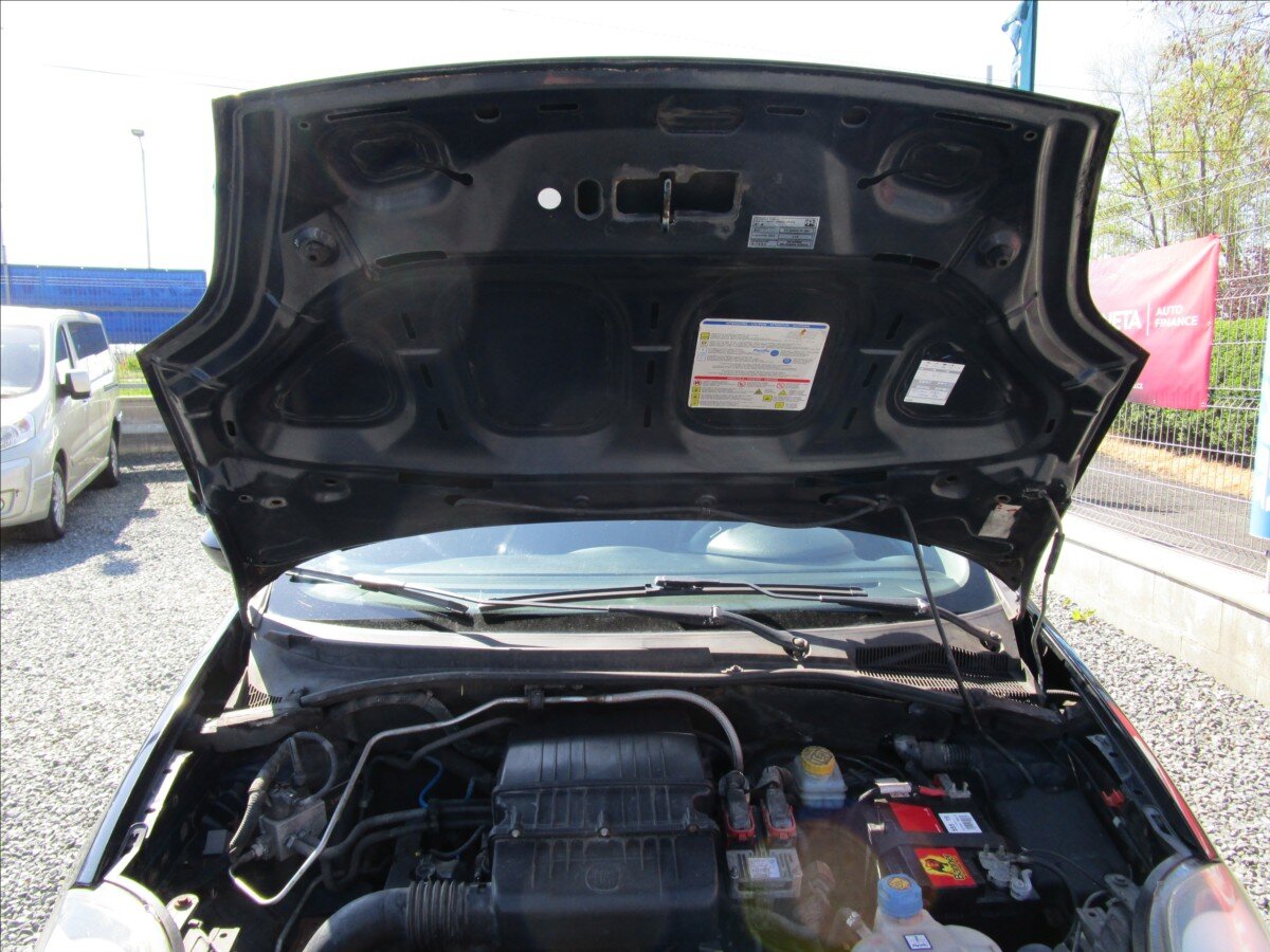 Fiat Punto Hatchback 1,4 l 57 kw