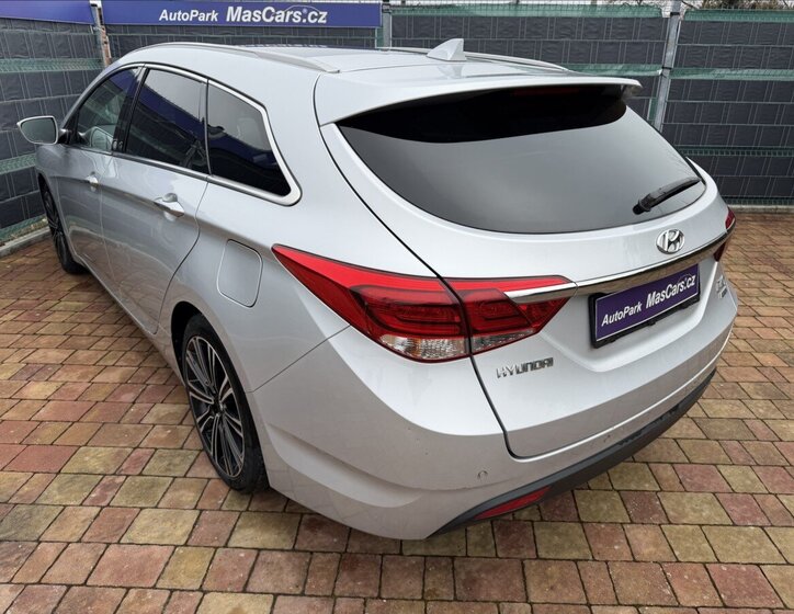 Hyundai i40 Kombi 1,7 l 104 kw