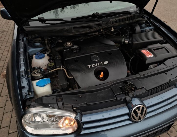 Volkswagen Golf 36
