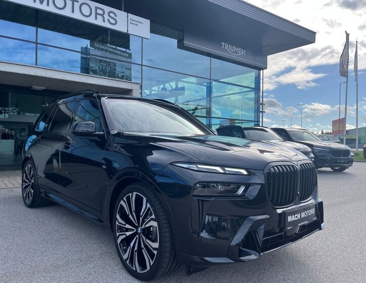 BMW X7 SUV / Terénní 3,0 l 250 kw